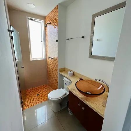 Espectacular Bocagrande, Frente Al Mar, Con Piscina Apartamento *
