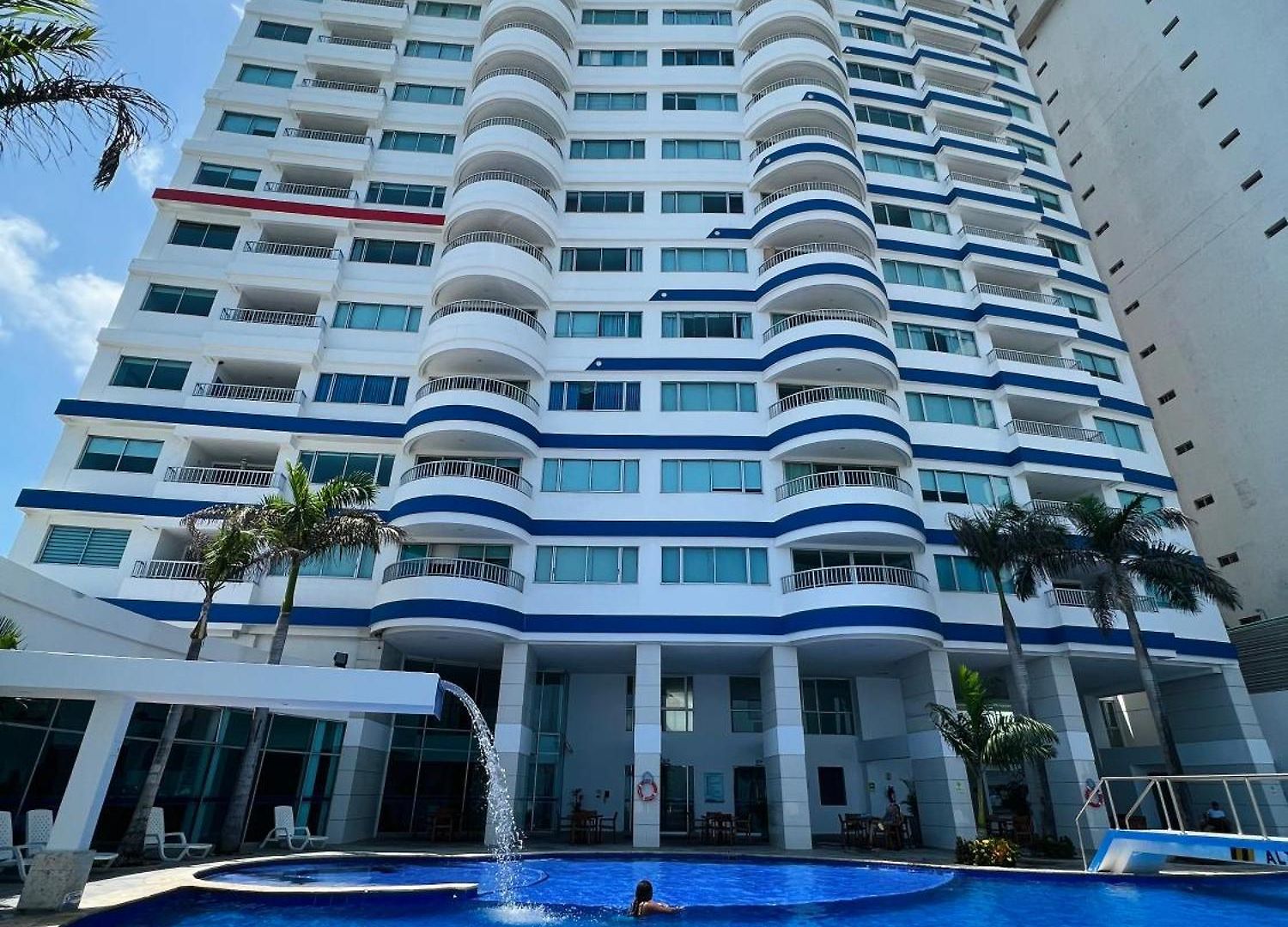 Espectacular Bocagrande, Frente Al Mar, Con Piscina Apartment